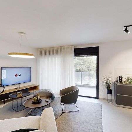 Luxury 3&4 Bedroom New Apartments - Close To The Beach & Bahai Gardens 海法 外观 照片