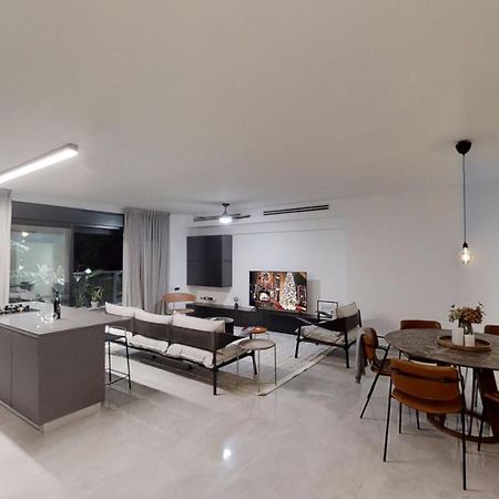Luxury 3&4 Bedroom New Apartments - Close To The Beach & Bahai Gardens 海法 外观 照片