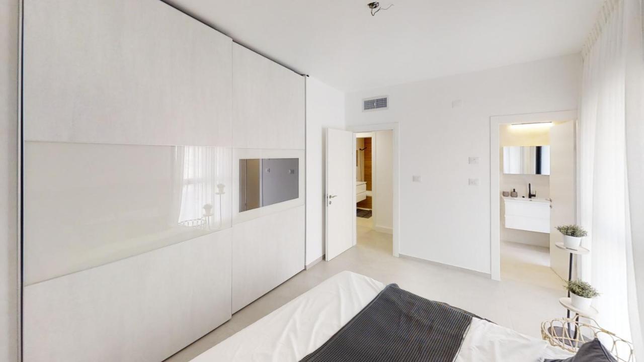 Luxury 3&4 Bedroom New Apartments - Close To The Beach & Bahai Gardens 海法 外观 照片
