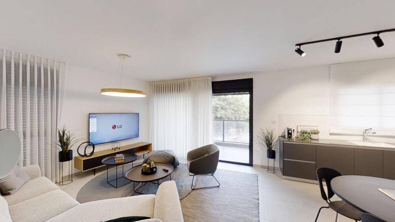 Luxury 3&4 Bedroom New Apartments - Close To The Beach & Bahai Gardens 海法 外观 照片